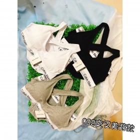 【3月優惠限時限量】經典款Calvin Klein CK 內衣 有內襯 內褲 "交叉美背"(新舊款交替中)  運動內衣 夜店 外拍 內衣