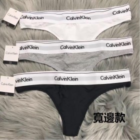 【新款上架】經典款Calvin Klein CK 加購 內褲 或 丁字褲的賣場(細肩帶款的內褲)
